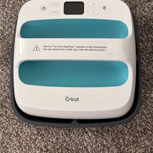 Cricut EasyPress Heat Press